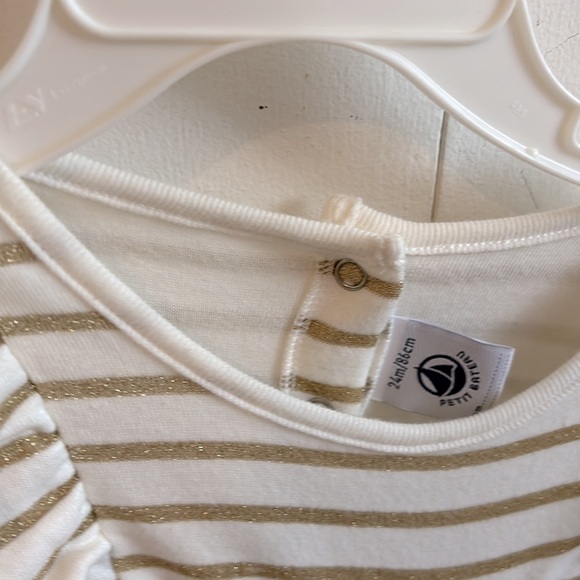 White and gold dress - Picture 3 of 3